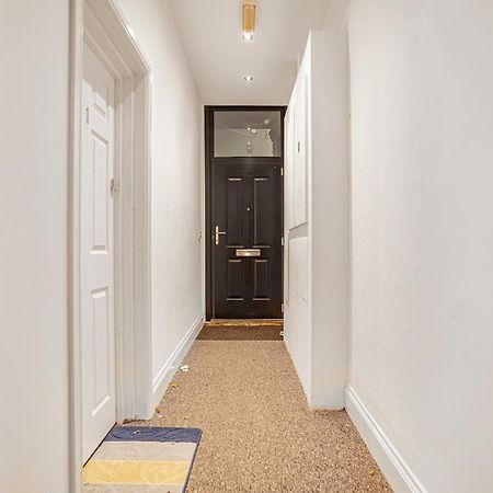Modern Apartments London With Free Wifi المظهر الخارجي الصورة