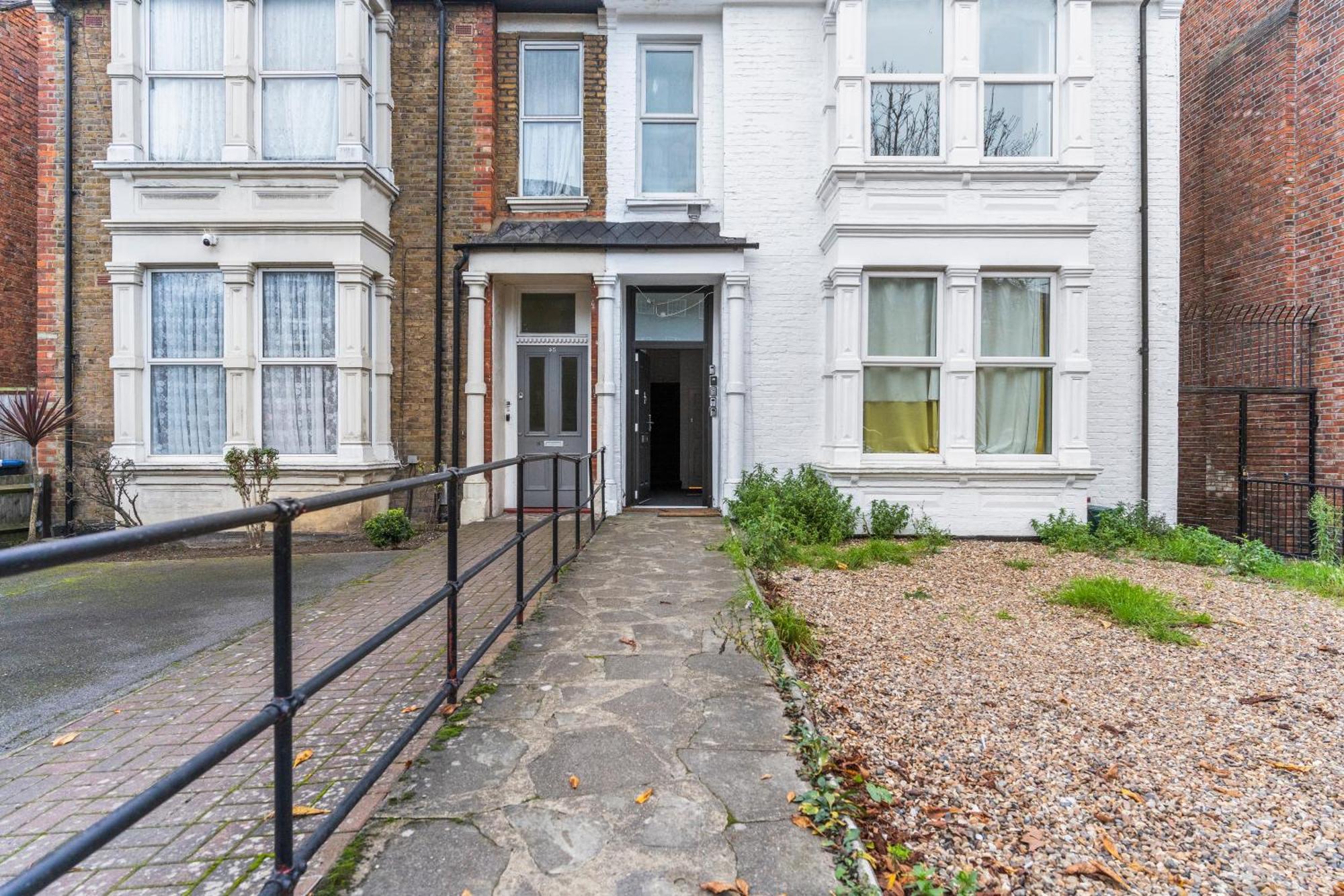 Modern Apartments London With Free Wifi المظهر الخارجي الصورة